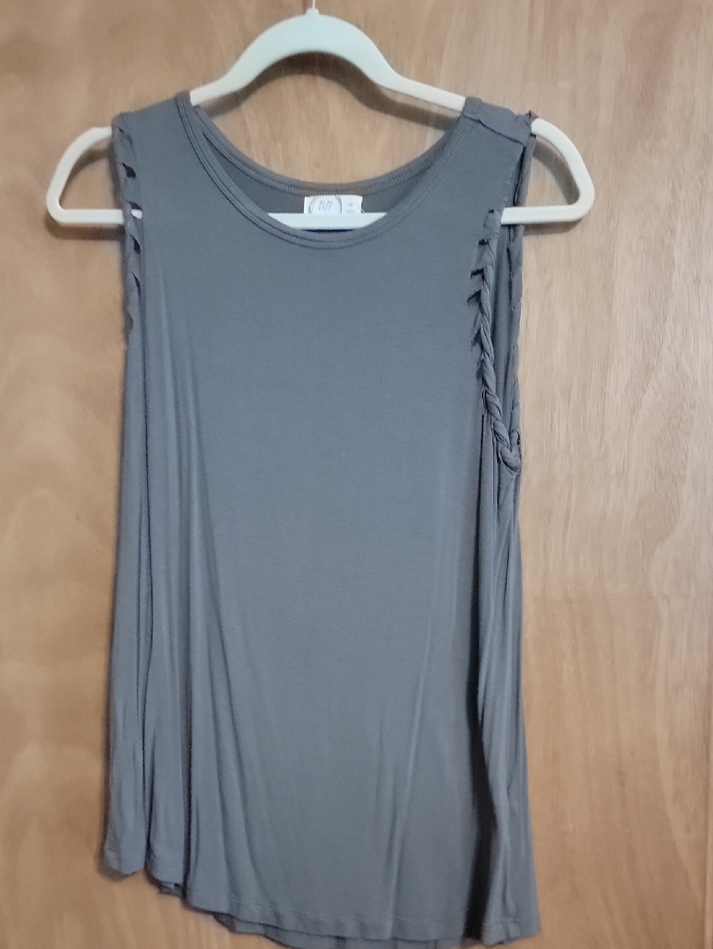 Women’s Braided-Detail Green Tank Top